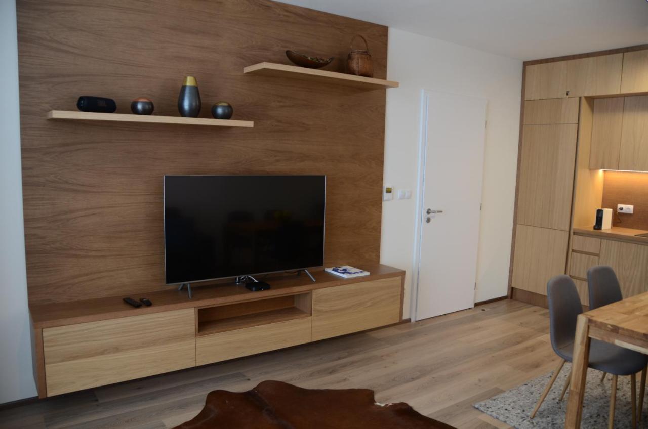 Sumavsky Apartman - Novy Komfortni A Prostorny, Se Zahradou Apartment Stachy Bagian luar foto